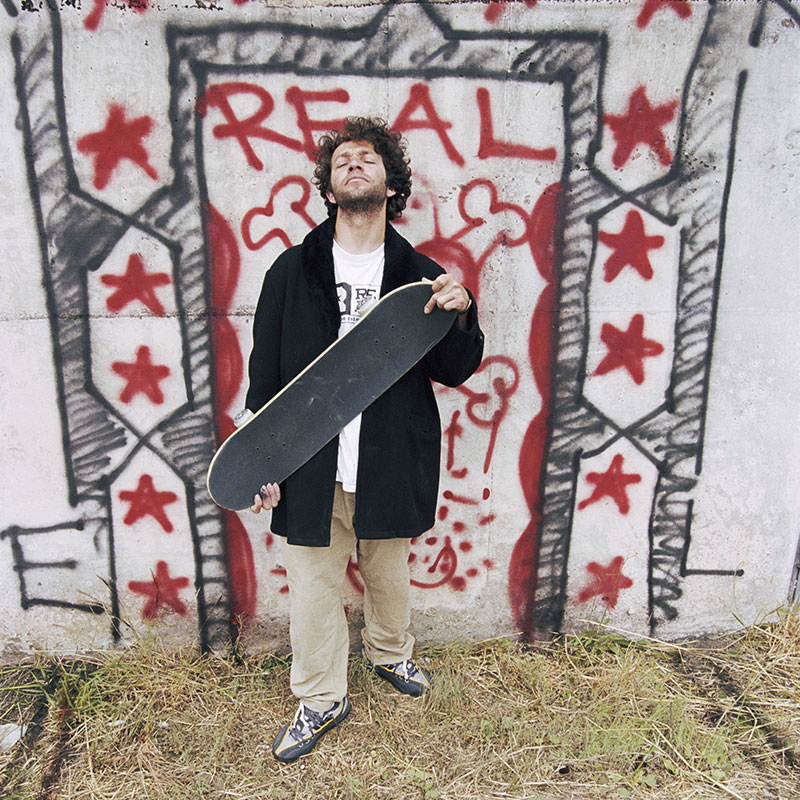 Read more about the article Mark Gonzales: The Pioneer Who Redefined Skateboarding