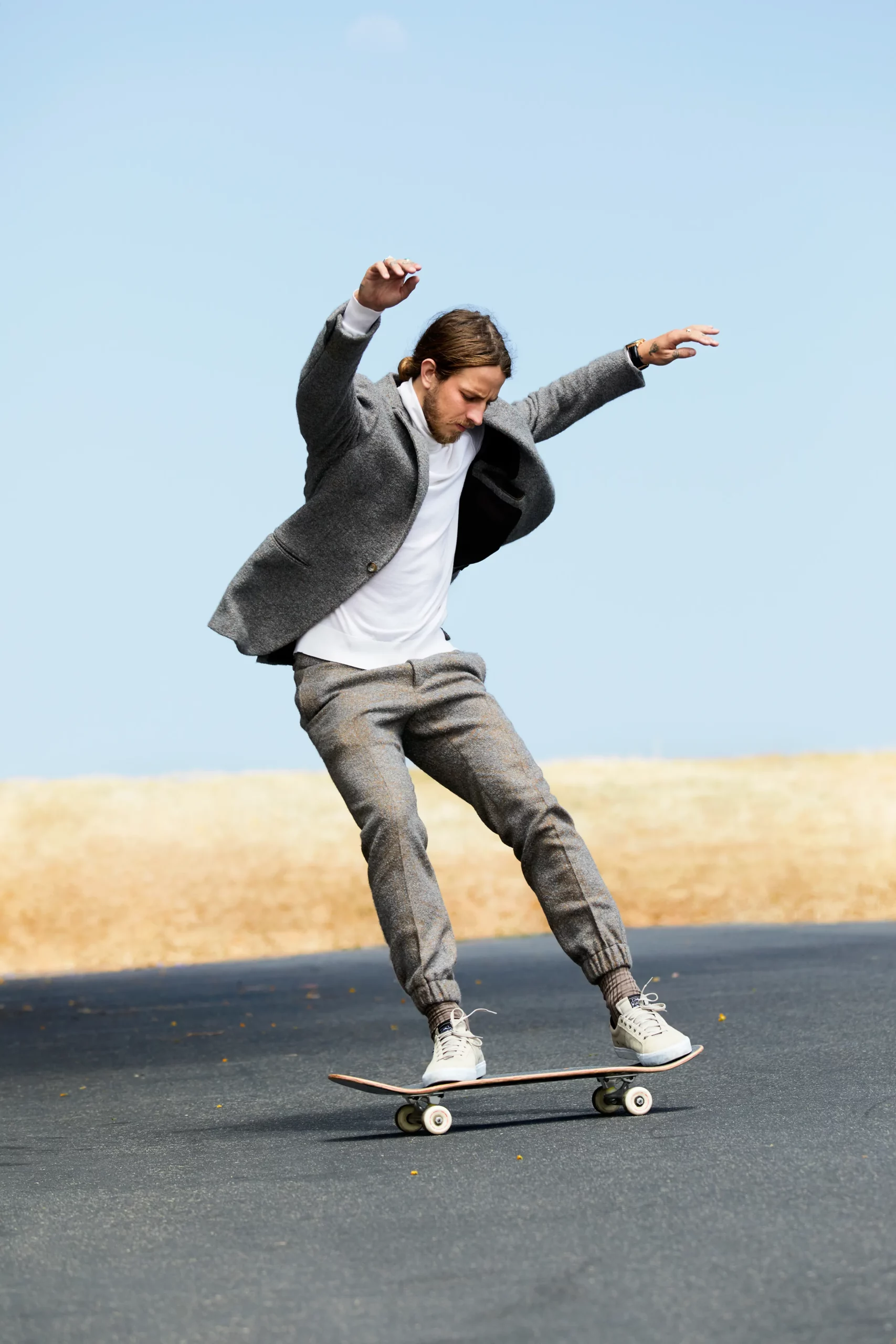 Read more about the article Riley Hawk: Skateboarding’s Rising Star and Legacy Builder