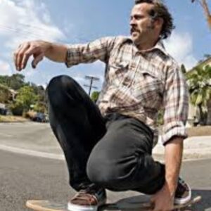 Read more about the article Jason Lee: A Skateboarding Legend and Hollywood Star