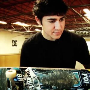 Read more about the article Alex Perelson: A Skateboarding Prodigy Making Waves